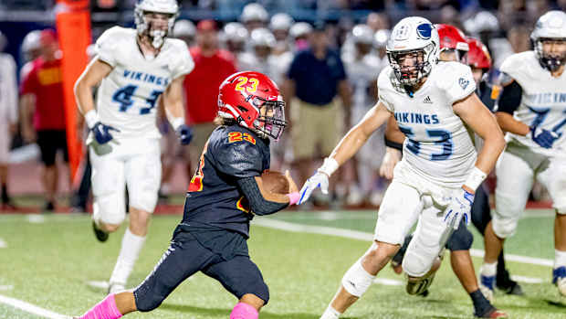 Almond Bowl 2022 Pleasant Valley at Chico Gary Jones Oct. 14 2022 5937